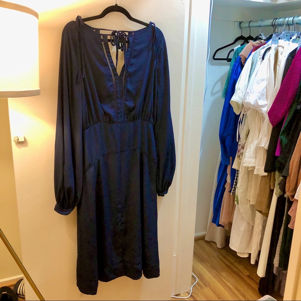 NEW Fame and Partners navy blue Midi dress